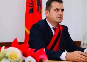 Fshehu dënimin, dështon seanca ndaj kryebashkiakut të Mallakastrës