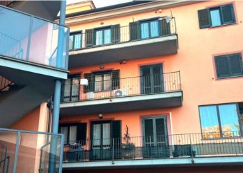 Krim në familje, babai vret djalin me thikë –