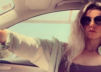 La parukerinë dhe u bë kamioniste, njihuni me shqiptaren e famshme