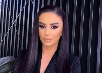 Nuk i japin vizë për Angli, këngëtarja shqiptare anulon koncertin