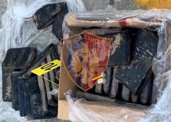 Kokaina në Portin e Durrësit, shpallet në kërkim presidenti i “Bana King”