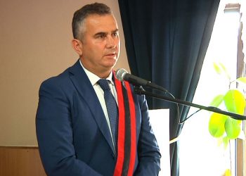 Plagosja e Fredi Kokoneshit, babai i autorit: Ata e ndaluan të parët