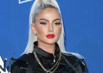 Reklamon jetën e luksit në rrjetet sociale, Loredana ka një mesazh –