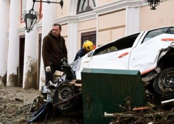 Moti i keq shkakton tragjedi në Itali, 8 të vdekur –