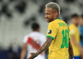 Neymar reagon për herë të parë pas dëmtimit: Jam …