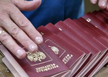 “Kemi lëshuar 80 mijë pasaporta për ukrainasit”