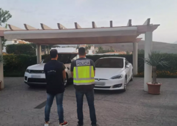 Me mall fallso/ Mbyllen 12.526 faqe interneti, ka dhe nga Shqipëria –