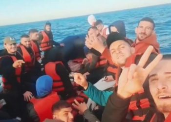 Marrëveshja për emigrantët, kthehen 40 shqiptarë që hynë ilegalisht