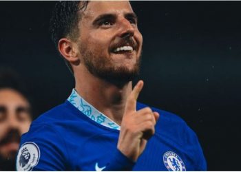 Chelsea rikthehet te fitorja, mund Bournemouth