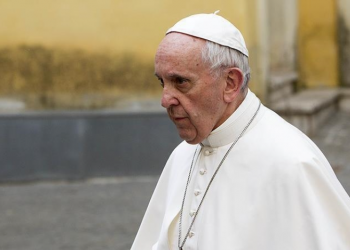 “Njerëzimi, i pangopur për para…”/ Mesazhi domethënës i Papës