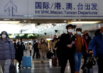 Test i detyruar për Covid për udhëtarët kinezë