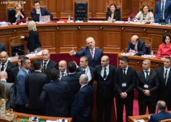Pse s’ka nevojë për “kulturë” politika shqiptare?! –