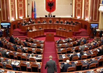 E miraton Kuvendi, në Shqipëri vijnë të tjera vaksina antiCovid