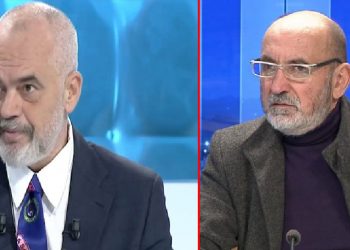 Vuan nga narcizmi malinj, rrezik për të gjithë –