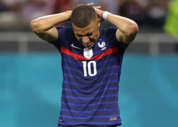 Mbappe me probleme, rrezikon sfidën me Anglinë