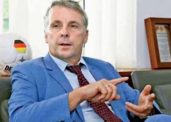 Tensionet në veri/ Ambasadori gjerman kërkon shtyrjen e zgjedhjeve –