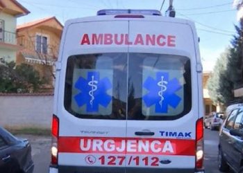 E rëndë në Has/ 21-vjeçarja gjendet e pajetë në banesë –