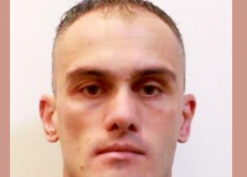 “Nuk dua ta shikoj”/ Vrau gruan shtatzënë, flet babai i autorit –