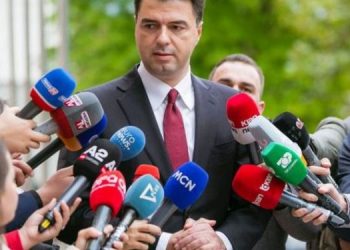 Kaosi në veri të Kosovës, Basha akuza liderëve serbë –