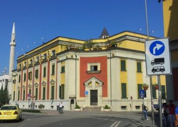 Arrestohet ish drejtoresha e Mjedisit në Bashkinë Tiranë