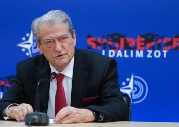 “Ky ishte viti i opozitës”, Berisha kritika Ramës dhe Yuri Kim