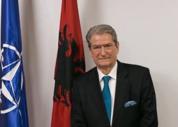 Sot 32-vjetori i themelimit të PD, Berisha bën urimin special –