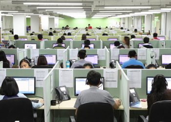 Mashtrimi 15 mln euro me Call Center-at, 2 të arrestuar/ Detajet