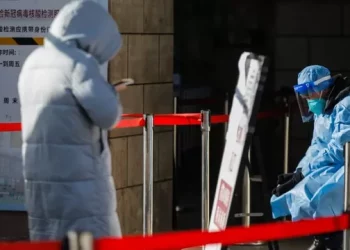 OBSH, e alarmuar nga rritja e rasteve me Covid: Spitalet po mbushen