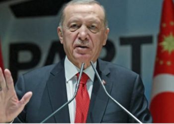 “Mund të vijmë papritur”, Erdogan kërcënon sërish Greqinë –