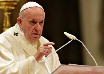 “Historia po përsëritet”, Papa krahason situatën në Ukrainë me…