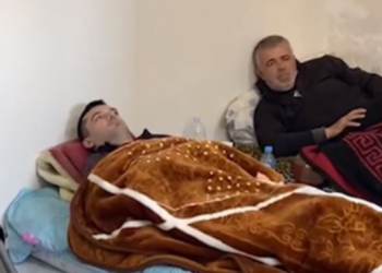 Përfundon greva e urisë e invalidëve në Elbasan, u premtohet…