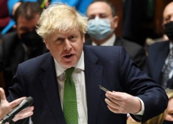 Emigrantët ilegalë në Ruanda, Johnson pro: Lajm i mirëpritur!