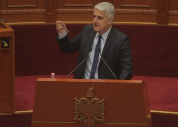 Në veriun e Kosovës po zhvillohet “skenari” i Donbasit