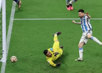  “Vodhën” topin e Messit, dy vëllezërit refuzuan ofertën e sheikëve