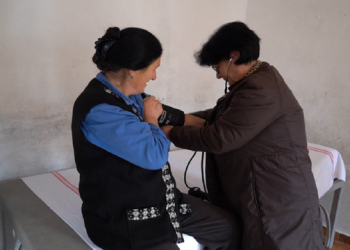 ‘Shëndetësia që duam’, jashtë Tiranës nuk ka mjekë