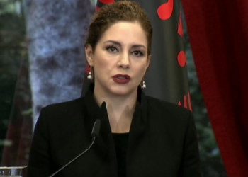 “Mik i çmuar”, Xhaçka lëvdata homologut grek: Kemi mirëkuptim –