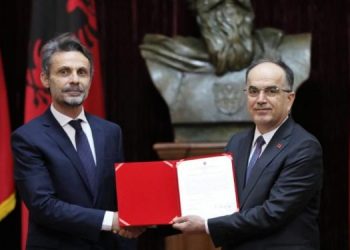 Gent Ibrahimi bën betimin si anëtar i Gjykatës Kushtetuese –