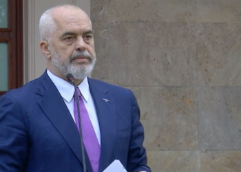 Paralajmërimi i Braçes për largim nga PS, Rama: Hani një lugë mjaltë