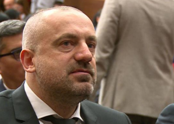 Britania shpall “non-grata” zv.presidentin e Listës Serbe në Kosovë –