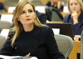 Tabaku: Qytetarët në Shqipëri nuk kanë shanse të barabarta