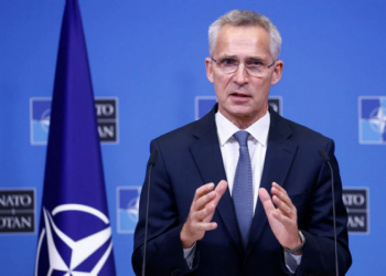 Stoltenberg thirrje NATO-s: Rrisni prodhimin e armëve
