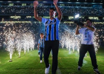 Jo vetëm Ronaldo, edhe Suarez pritet si hero në këtë klub