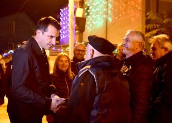 Megamashtrimi i Veliajt u zbulua nga Këlliçi, si reklamoi punimet