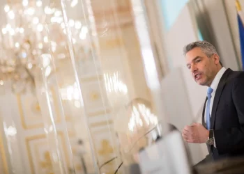 Nehammer: Austria e gatshme të dërgojë trupa shtesë në Kosovë