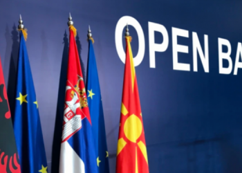 “Vuçiç si Putini”, analisti kritikon Ballkanin e Hapur –