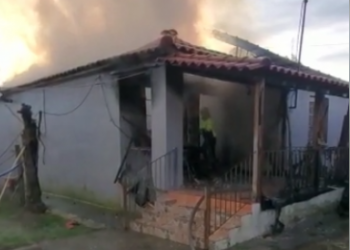 Digjet banesa në Fier, rrezikohen dhe shtëpitë përreth