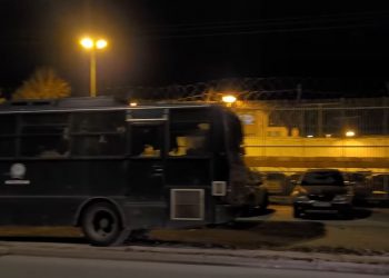 Trazira në burgjet greke, të dënuarit refuzojnë të futen në qeli