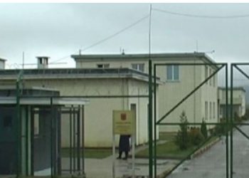 Arrestohet polici, tentoi të fusë drogë në burgun e Drenovës –