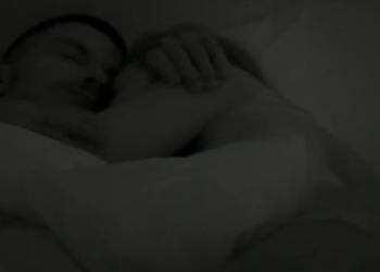 Çift i ri në “BB VIP”? Dy banorët momente intime në shtrat –