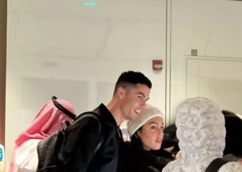 Firmosi me Al Nassr, Ronaldos i bëjnë pritje madhështore në Riad –